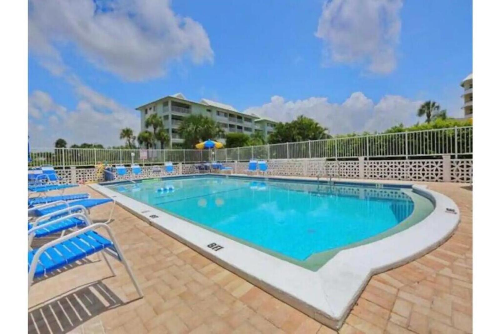 Beachfront Getaway In Siesta Key Esterno foto